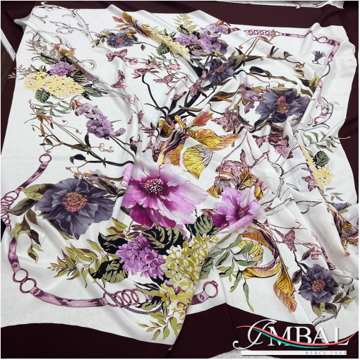Шелк матовый дизайн Hermes платок 140х140 см цветы на белом фоне с шоколадной каймой