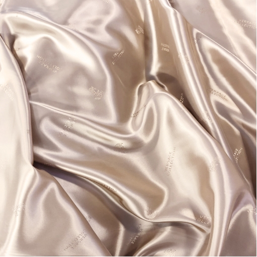 Подкладка вискозная стрейч дизайн Versace пыльно-пудрового цвета