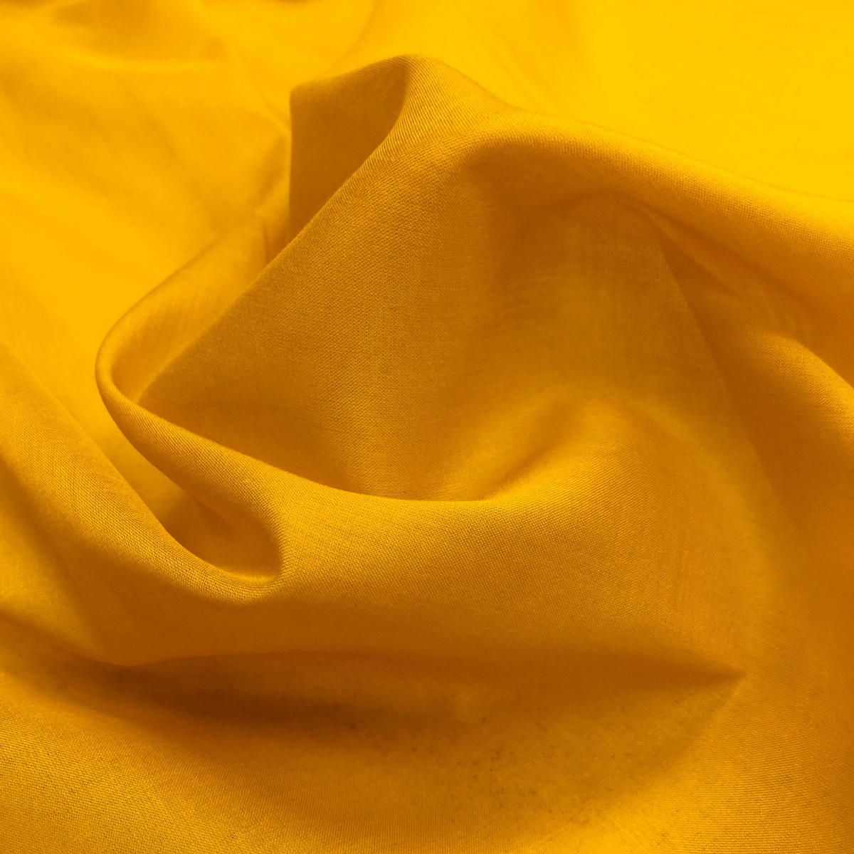 Оттенки горчичного. Горчичный цвет. Горчично желтый. Желтая ткань. Горчично желтый цвет.