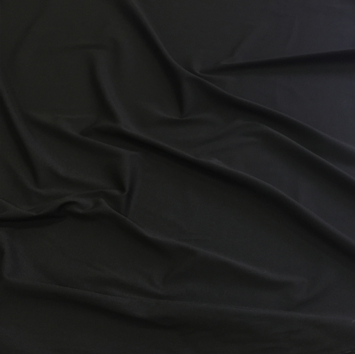 Летняя хлопковая костюмка-стрейч черного цвета