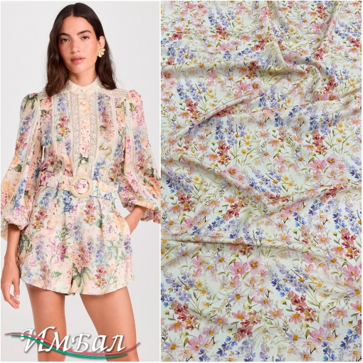 Вискоза плательная струящаяся дизайн желто-розово-голубые цветочки на светлом фоне