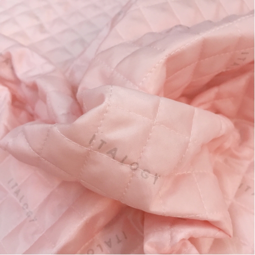 Подкладка стеганная нежного розово-кораллового цвета 