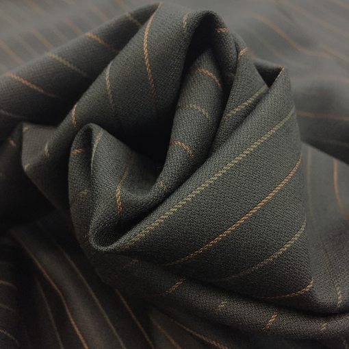 Ткань костюмная тонкая шерсть серого цвета в терракотовую полоску 