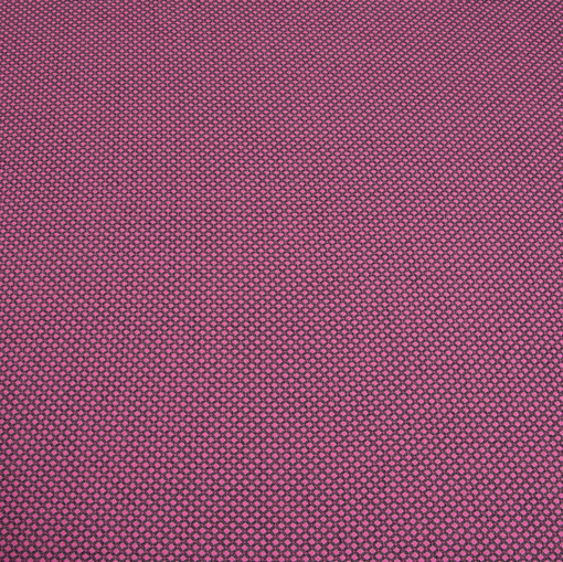 Костюмная ткань розово-черные ромбики