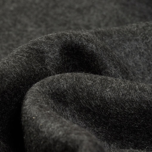 Пальтово-дубленочная валяная ткань темно-серого цвета с мехом