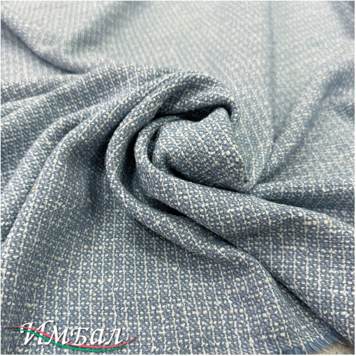 Шанель костюмно-плательная под твид с элегантным люрексом нежно-голубого цвета