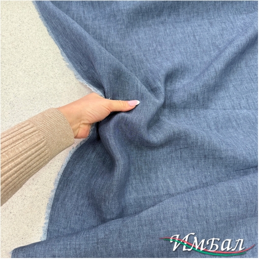 Лен костюмно-плательный мягкий средне-синего меланжевого цвета