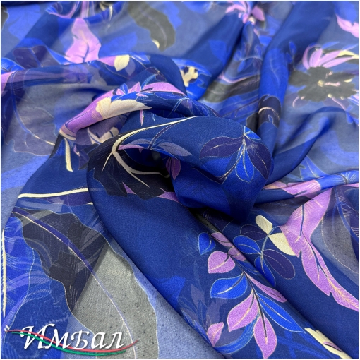 Муслин вискоза с шелком дизайн Max Mara листья на ярко-синем фоне