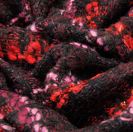 Костюмно-пальтовая шанель в красно-баклажановых тонах с люрексом