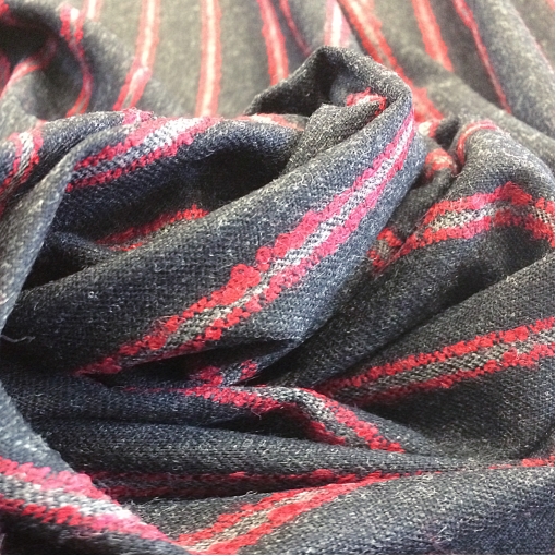 Ткань костюмная шерстяная стрейч Ferragamo черного цвета с красной полосой