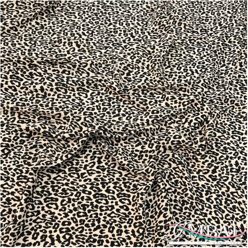 Вискоза креповая стрейч принт леопард на бежевом фоне