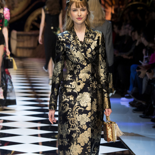 Жаккард костюмный Dolce&Gabbana цветы расшитые люрексом