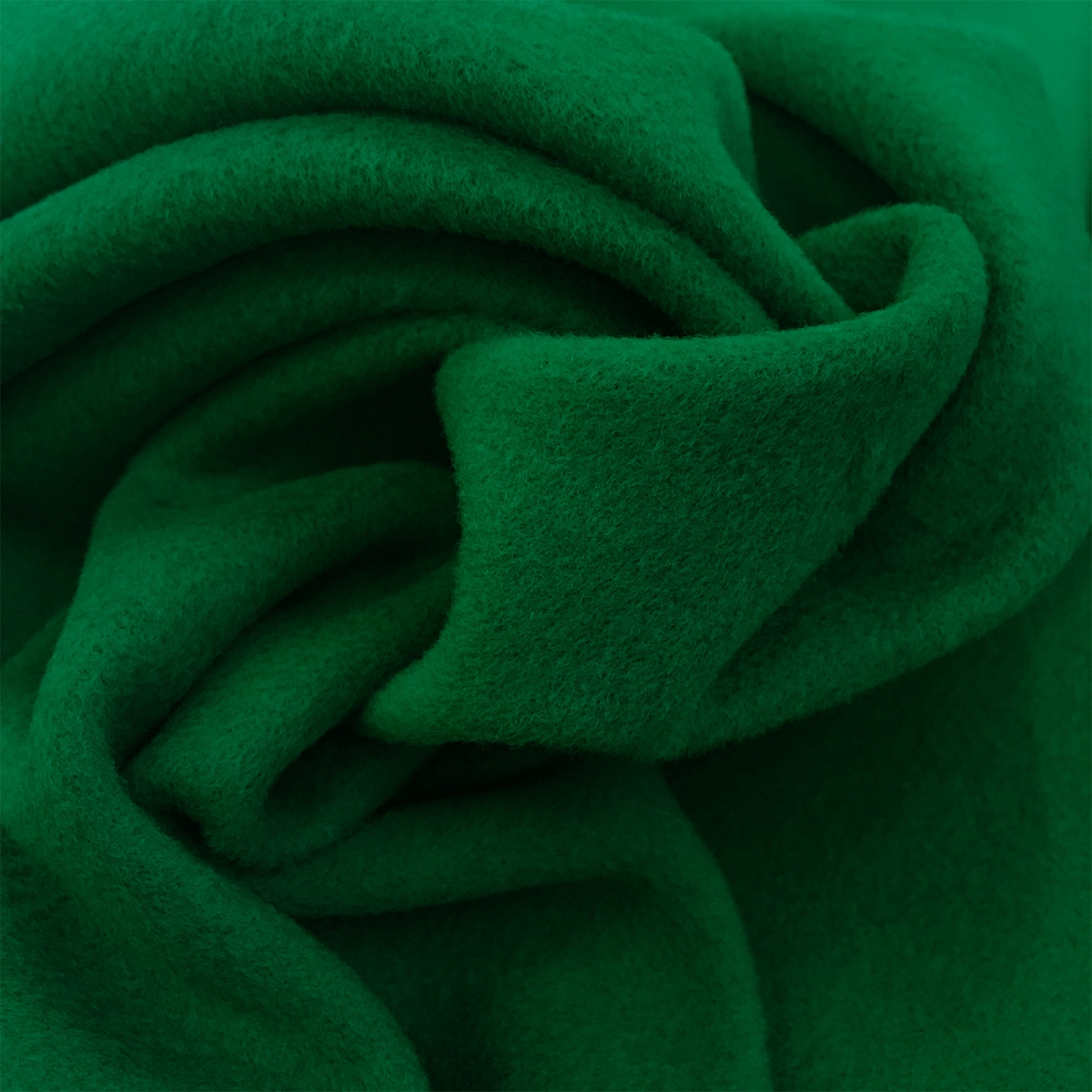 Цвет сукно. Шерстяное сукно. Зеленая шерстяная ткань. Зеленая пальтовая ткань. Пальтовая ткань зеленого цвета.