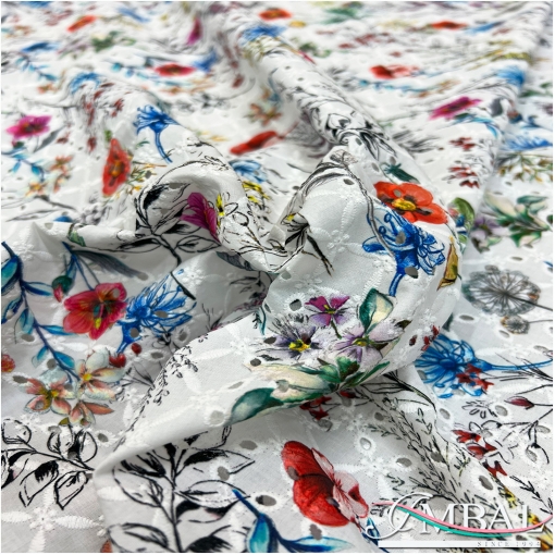 Кружевное шитье дизайн Blumarine хлопковое цветочный ансамбль на белом фоне