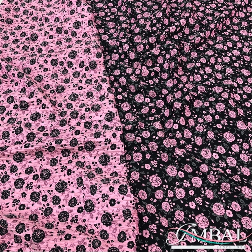 Жаккард нарядный стрейч дизайн Prada двухсторонний чёрно-розовые цветы