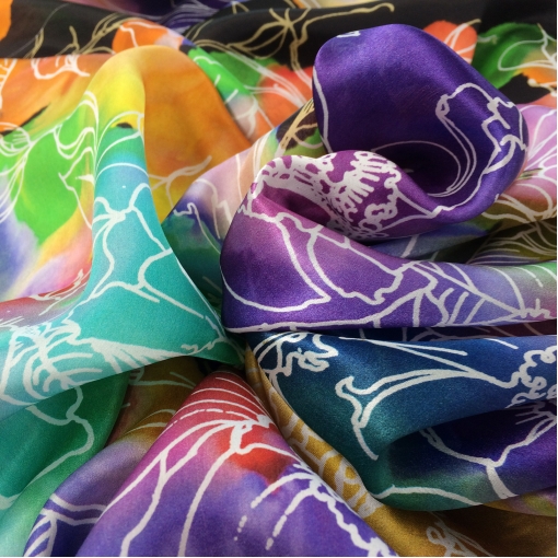Шелк атласные платки 88х88 см принт Fisico в акварельных цветах