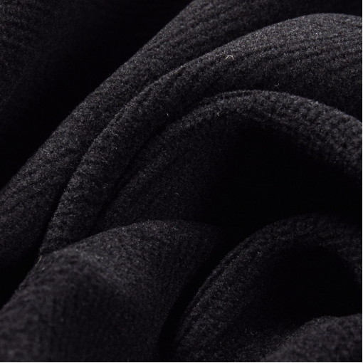Пальтовая ткань черного цвета с выделкой елочкой