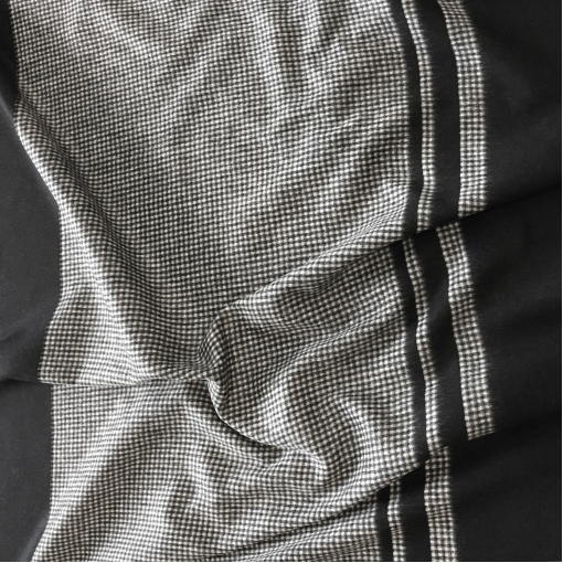 Ткань пальтово-костюмная с кашемиром Louis Vuitton  в серо-черную клетку