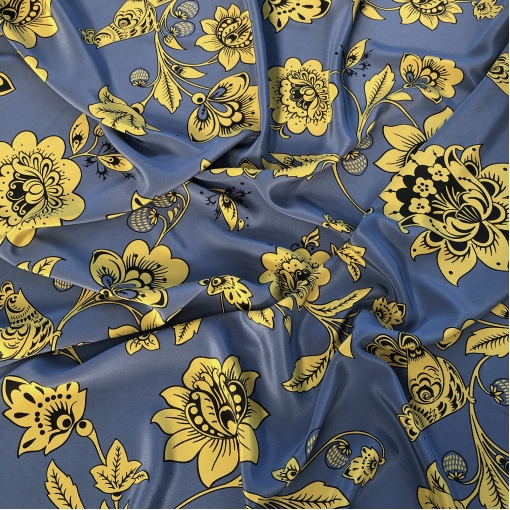 Шелк креповый принт Marni цветочный узор в желтой гамме на пыльно-синем фоне