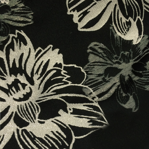 Жаккард нарядный цветы с люрексом на черном фоне
