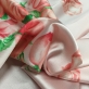 Шелк атлас стрейч принт D&G цветы на розовом фоне