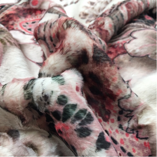 Мех искусственный средневорсовый ETRO цветы, леопард и огурцы в красной гамме