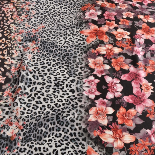 Шелк атласный купон принт леопард с цветами