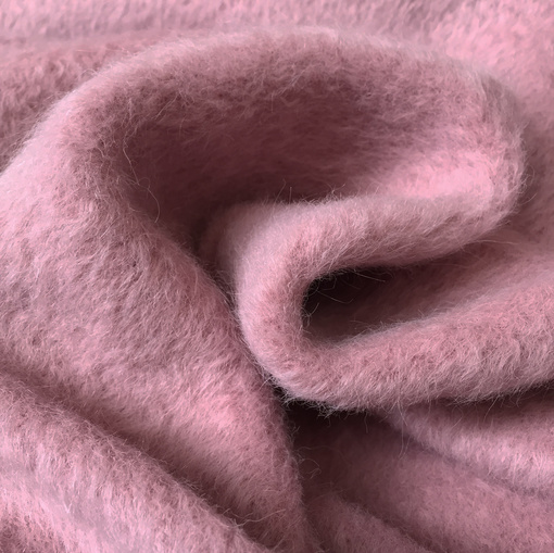 Пальтовая ворсовая тёплая шерсть альпака розового цвета