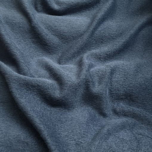 Пальтовая ворсовая тёплая шерсть альпака сине-голубого цвета