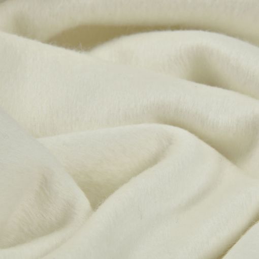 Пальтовая мягкая молочного цвета ткань из кроличьей шерсти