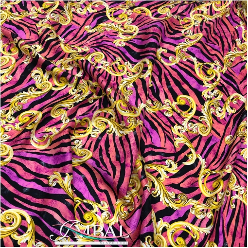 Шелк твил принт Versace зебра на ярко-розовом в виде платков (целого и половины)