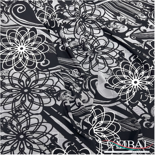 Шелк матовый дизайн Max Mara черные цветы на клетчатом фоне