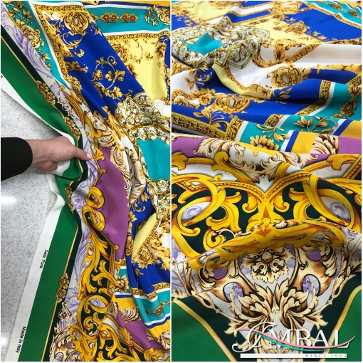 Шелк матовый платок 142х142 см дизайн Versace с вензелями